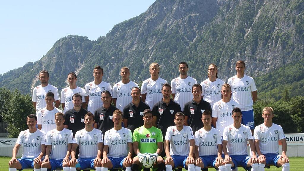 Die aktuelle Mannschaft des SV Grödig überwintert auf dem dritten Platz.