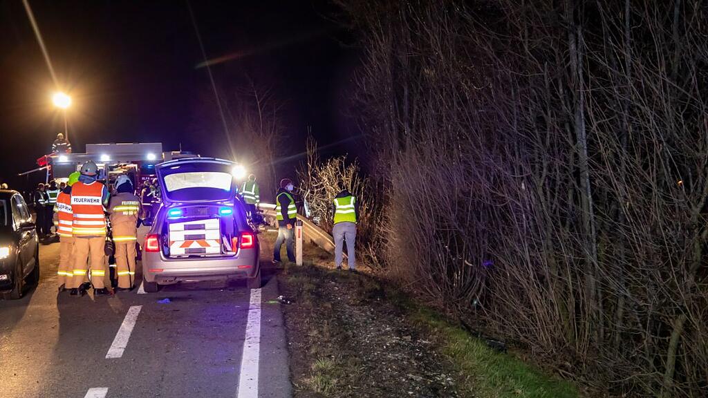 Drei Tote bei Crash nahe Anthering