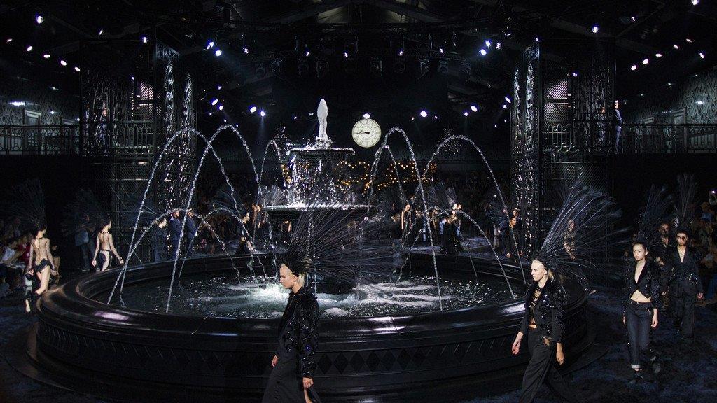 Pret-a-porter: Louis-Vuitton-Schau in Paris