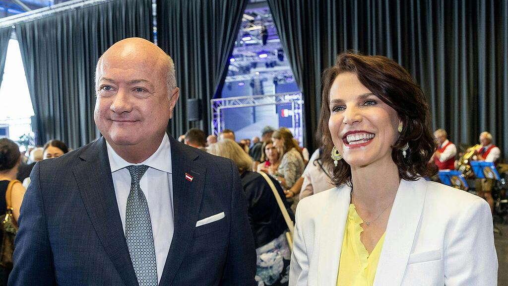 Landeskongress ÖVP: Edtstadler folgt auf Haslauer
