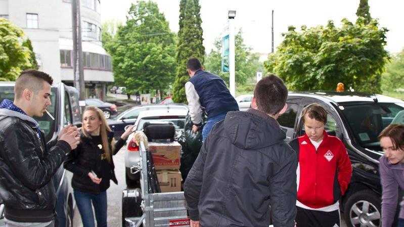 Salzburger sammeln Spenden für Flutopfer