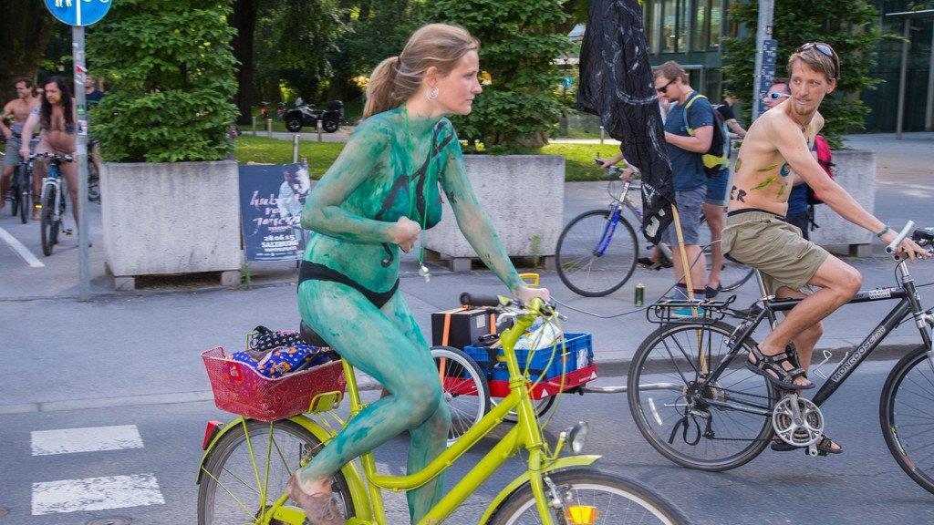 "World Naked Bike Ride" in Salzburg I