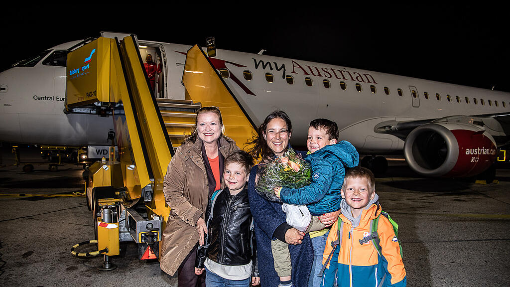 Letzter Flieger landet vorerst in Salzburg