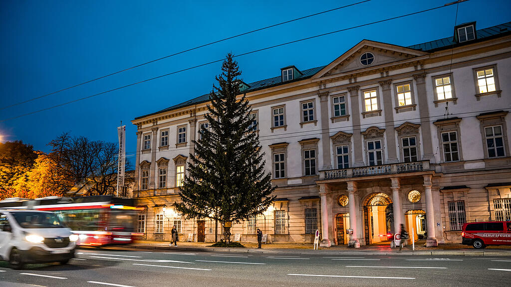 Christbaum MIrabellplatz