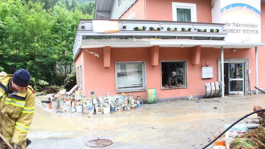 Verwüstung in Hüttau