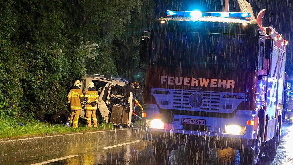 Crash auf B156 in Bergheim III