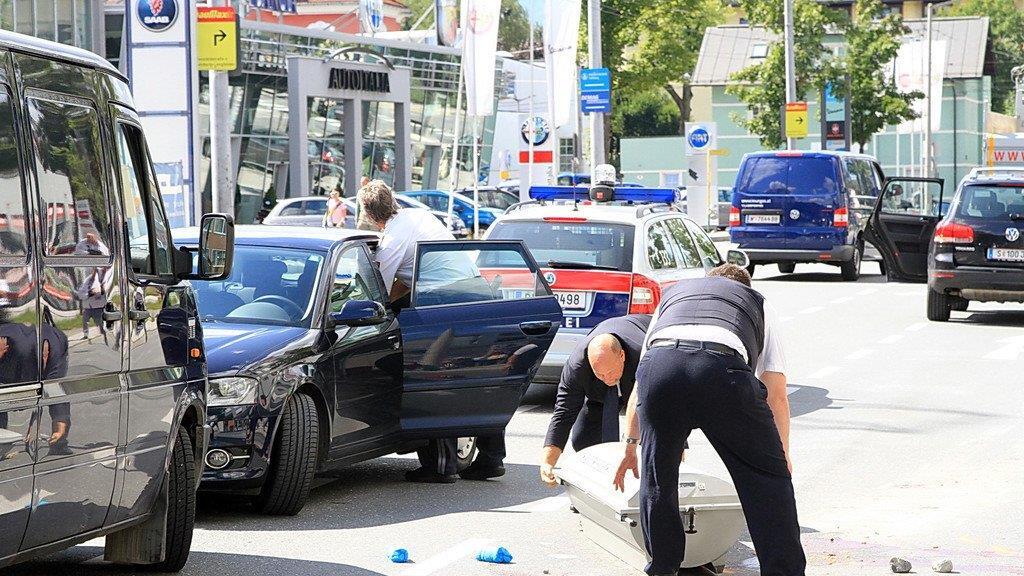 Radfahrerin von Lkw überrollt