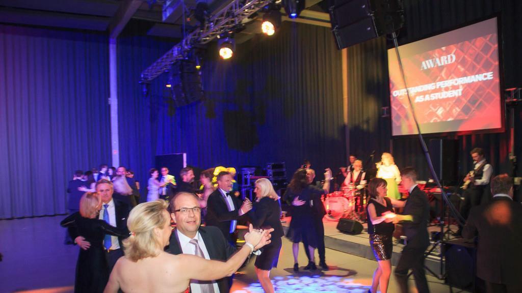 Ball der Wirtschaft - Hakadamy Awards II