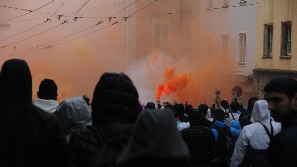 EL-Halbfinale in Salzburg: Fan-Marsch der Marseille-Anhänger