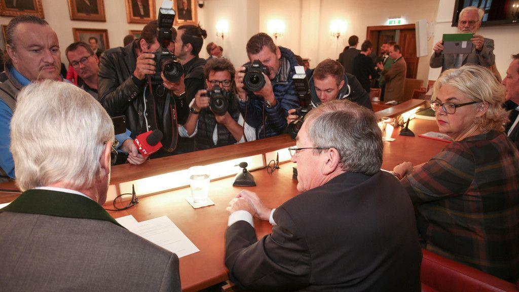 Bürgermeister Heinz Schaden tritt zurück, III