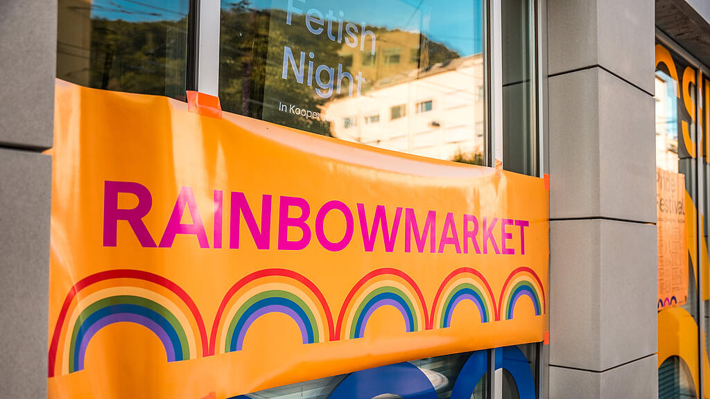 Der Rainbow Market im HOSI