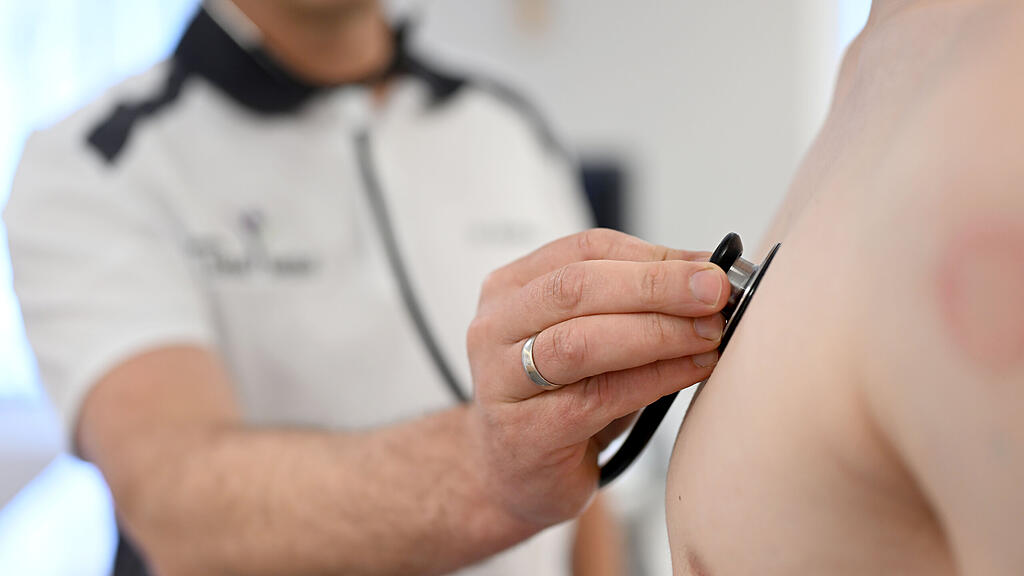 Arzt, Krankenhaus, Medizin, Untersuchung