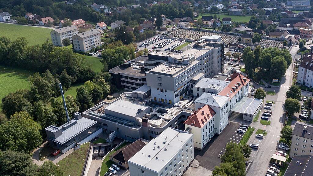 Im Landeskrankenhaus Kirchdorf ist ein 61-Jähriger nach der Verabreichung einer falschen Infusion gestorben.