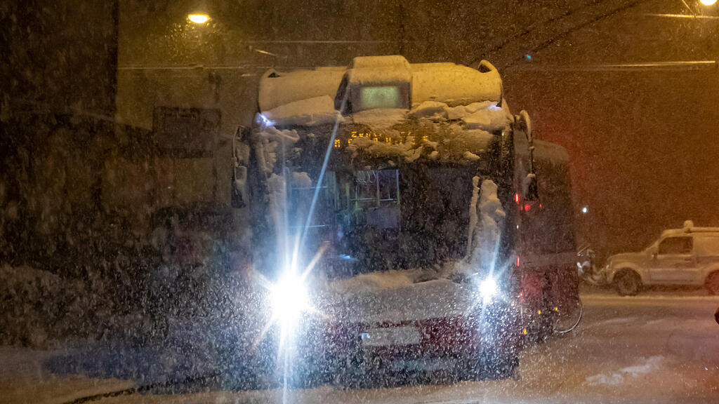 Schnee in Salzburg Stadt sorgt für Unfälle und Staus