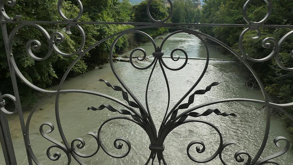 symb_brücke symb_fluss symb_traun