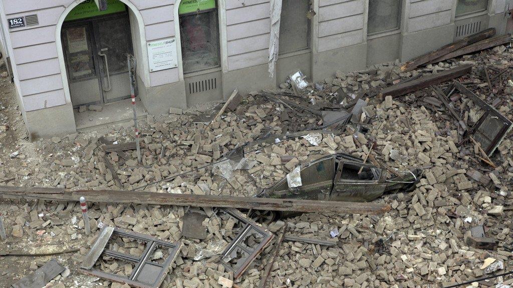 Heftige Explosion: Hauseinsturz in Wien-Fünfhaus