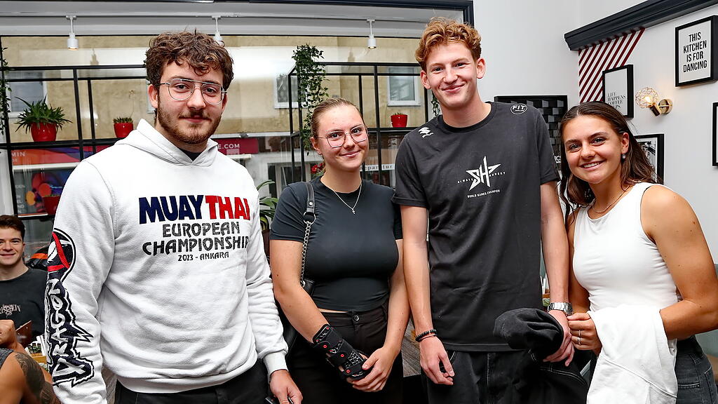 Muay Thai-Weltmeisterin Stella Hemetsberger in Salzburg empfangen