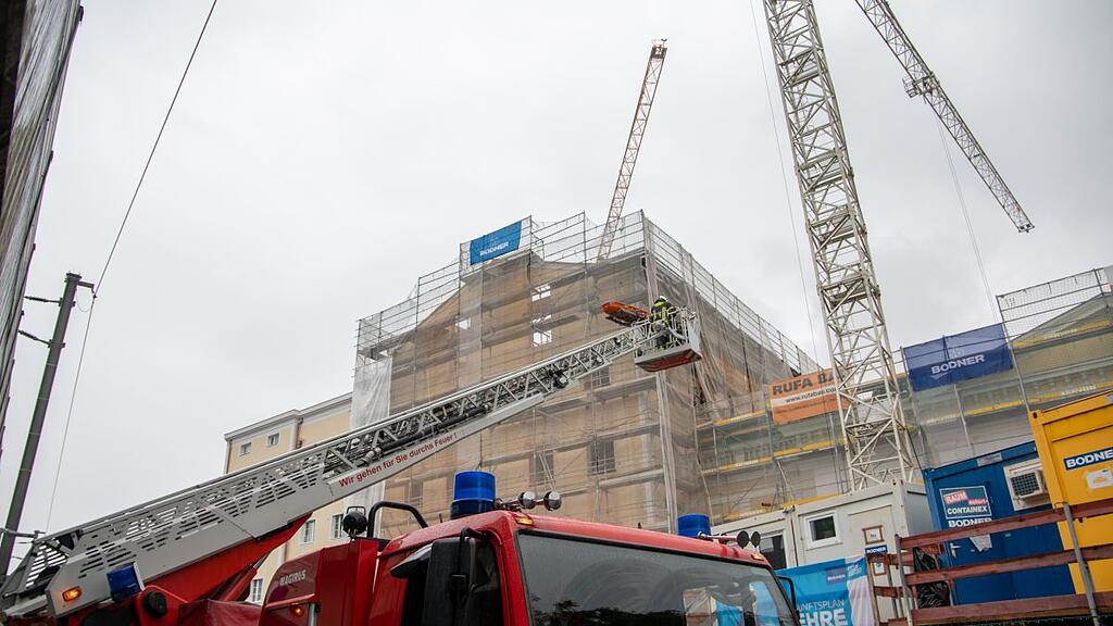 Spektakuläre Rettungsaktion auf Salzburger Baustelle
