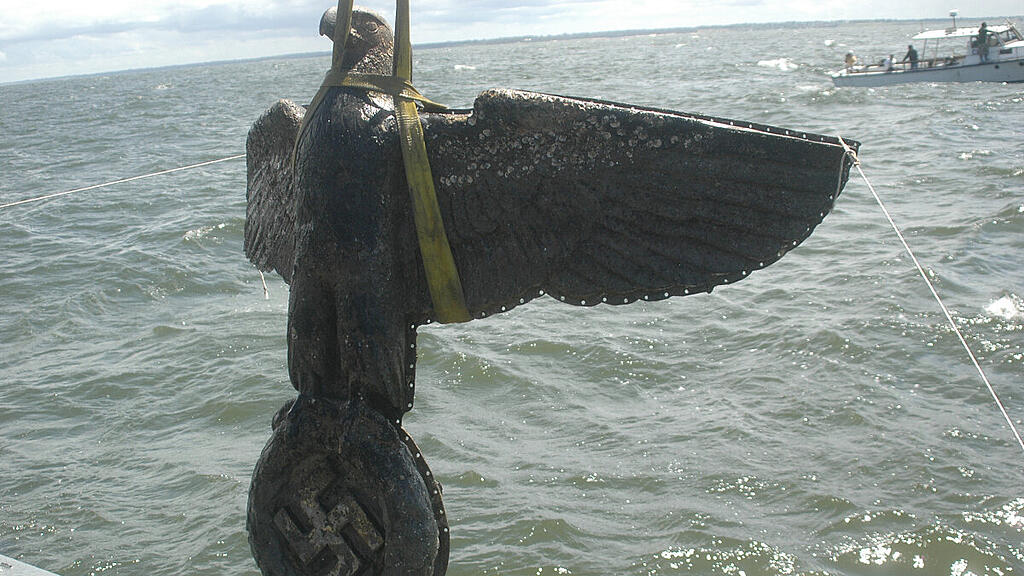 Der Adler vom Kriegsschiff "Admiral Graf Spee" war unter Verschluss