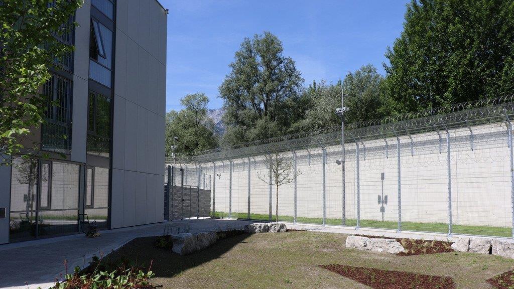 Neue Justizanstalt in Puch-Urstein, II