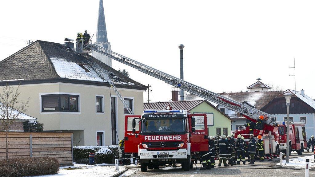 Wohnhaus in Flammen