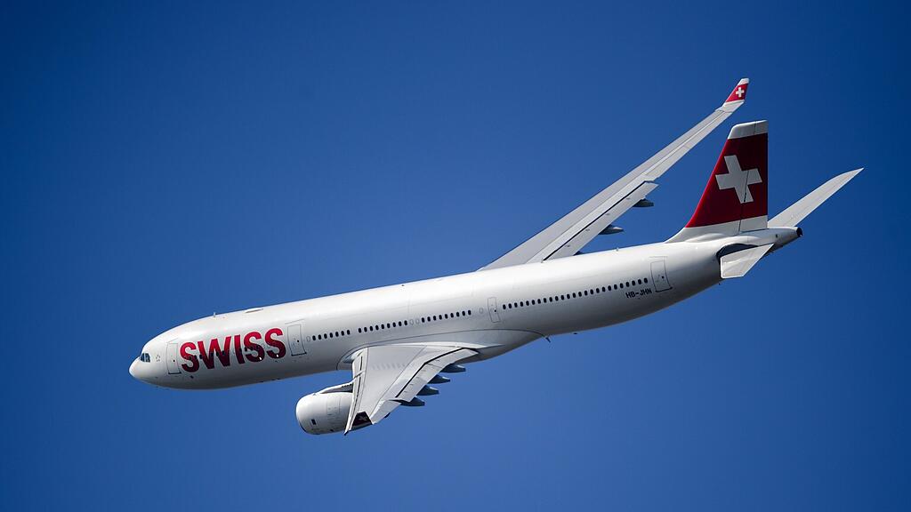 Der Flieger musste fünf Stunden in der Luft bleiben.