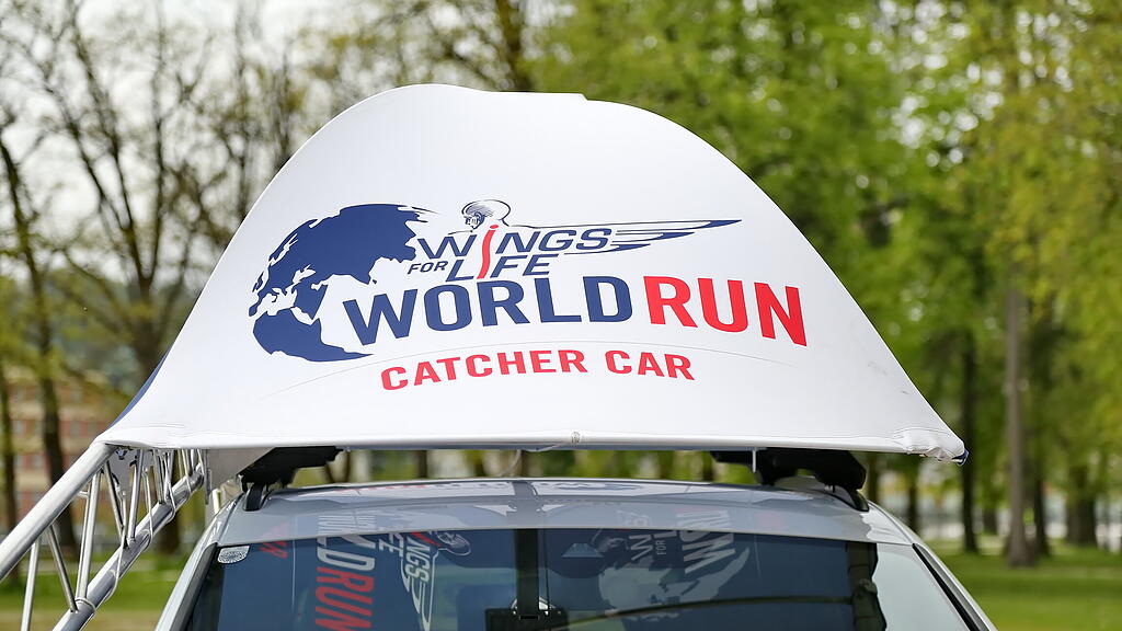 Wings For Life World Run Warm Up Volksgarten