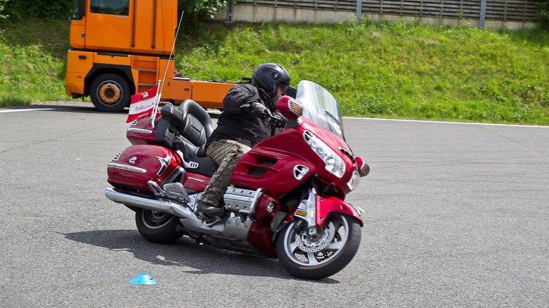 Sicherheitstraining für Biker, II