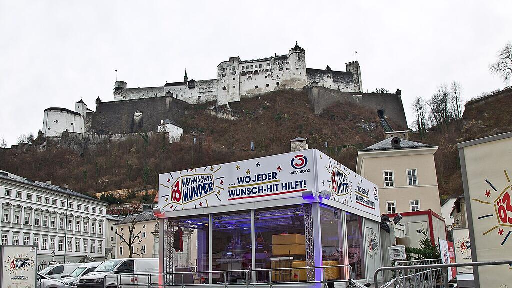 Am Kapitelplatz kann man den Ö3-Moderatoren live bei der Arbeit zusehen.
