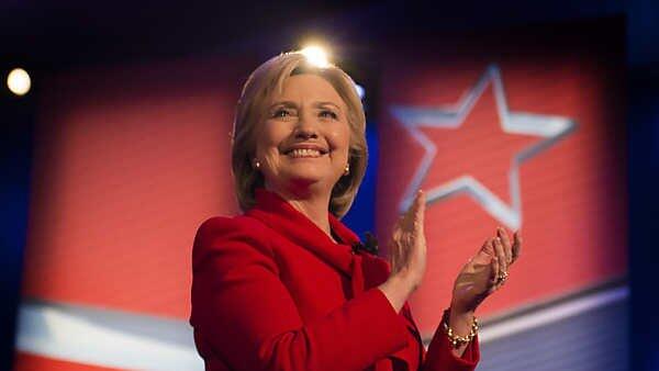 Clinton will alle E-Mails veröffentlichen