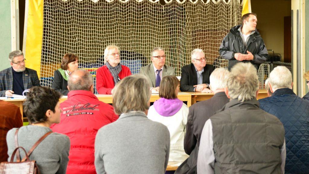 Info-Veranstaltung in Turnsaal