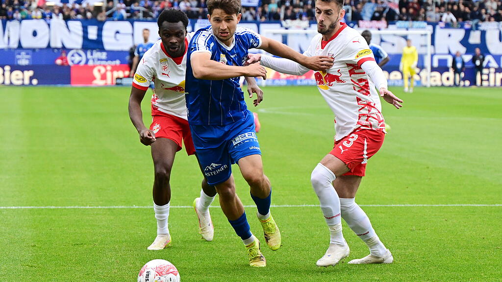Blau-Weiß Linz gegen Red Bull Salzburg