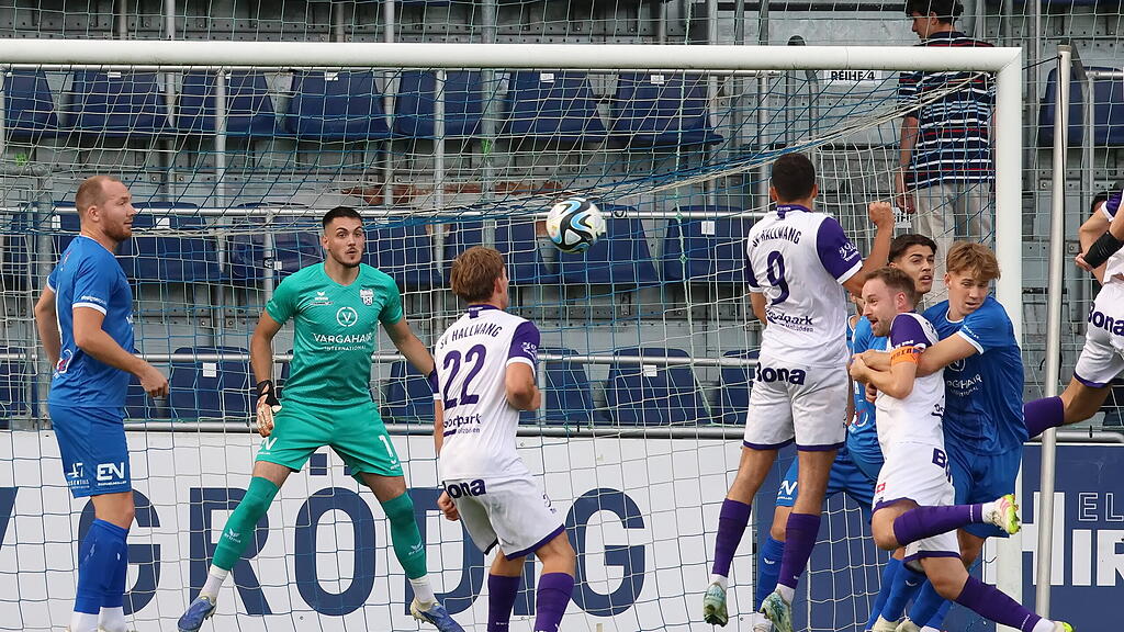 Salzburger Liga: Grödig gegen Hallwang