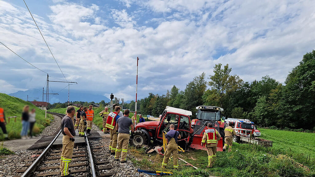 Crash Traktor Lokalbahn Bergheim