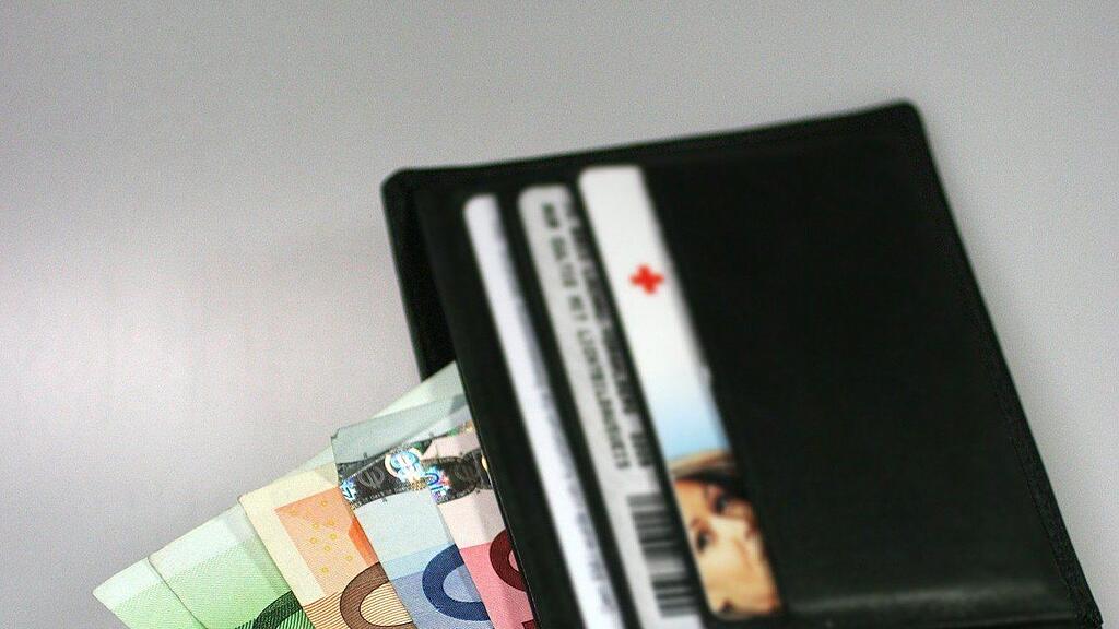 Die beiden Schüler wollten das gefundene Geld untereinander aufteilen.