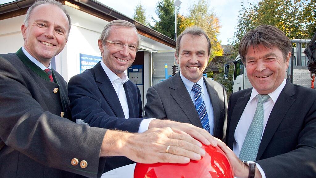 Der Trafo soll ab März 2013 in Betrieb genommen werden.