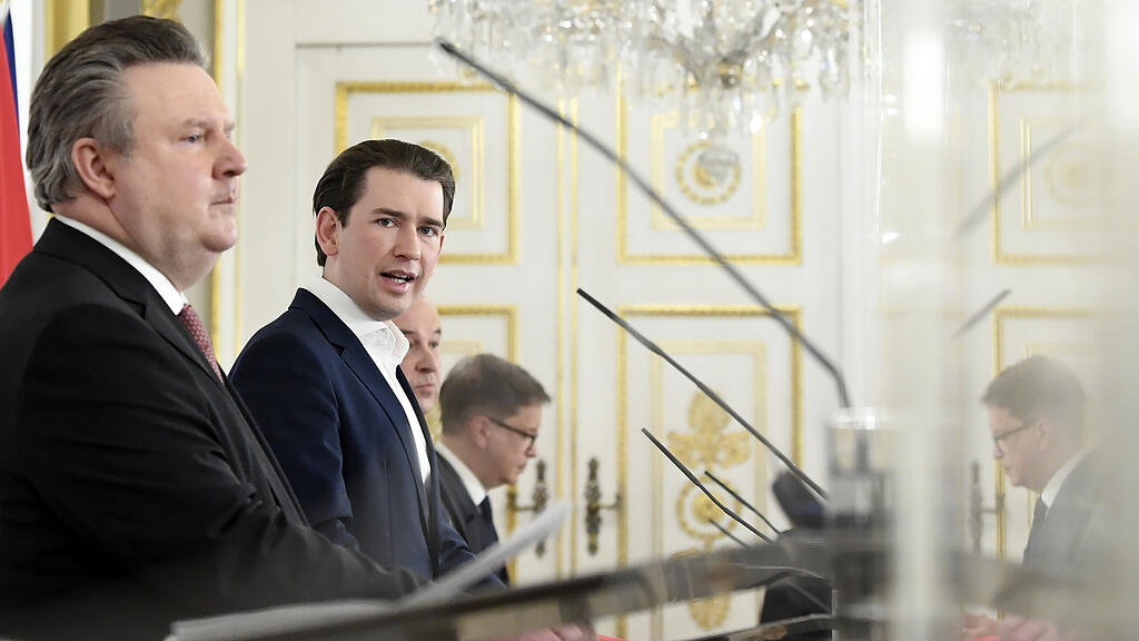 CORONA PK NACH TREFFEN DER BUNDESREGIERUNG MIT EXPERTEN UND LANDESHAUPTLEUTEN - LUDWIGKURZSCHÜTZENHÖFERANSCHOBER =.jpg