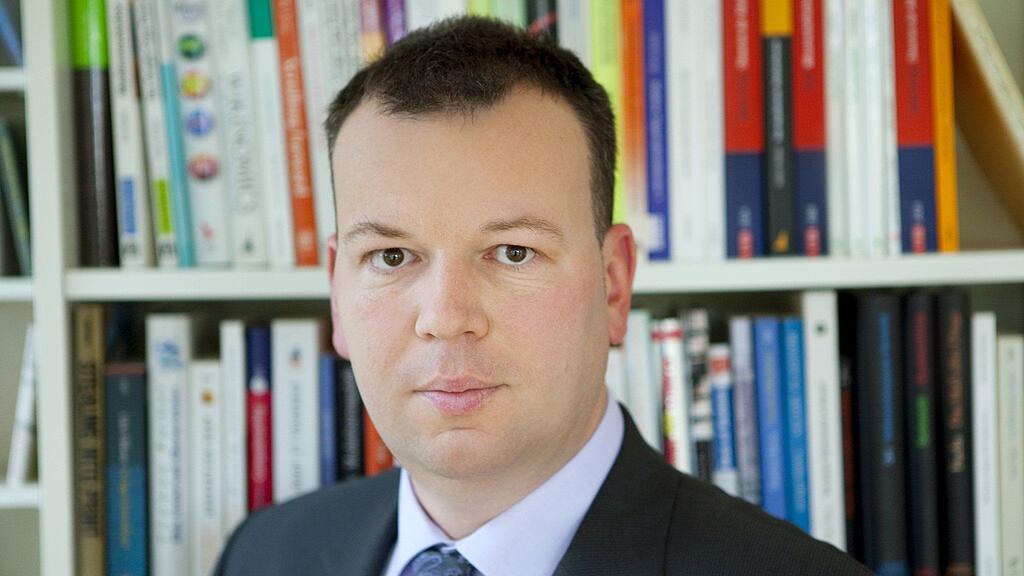 Stefan Weber gründet mit zwei Kollegen das "Institut zur Zitatsforschung".