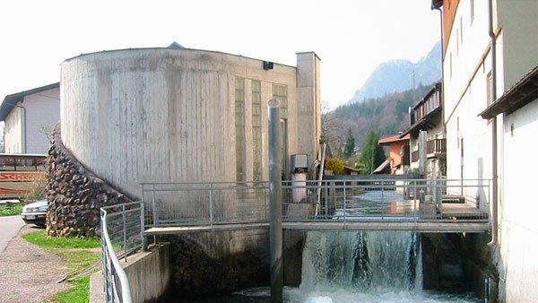 Tour durch den Almkanal
