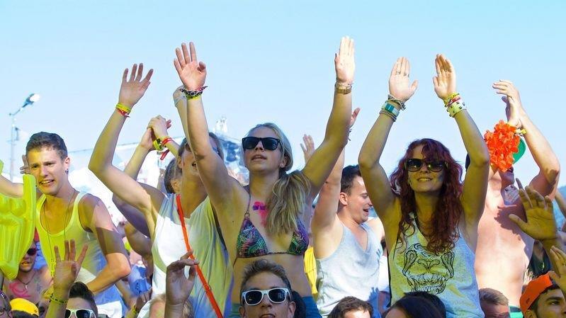 Electric Love: Acts am Freitag