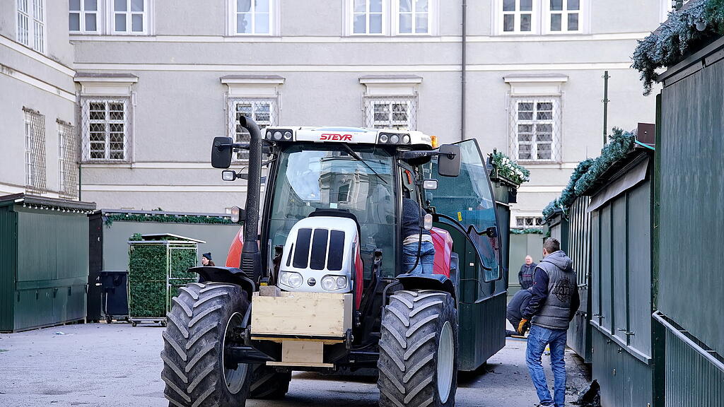 20181228_FMT_Abbau_chriskindlmarkt_KJ_027.JPG