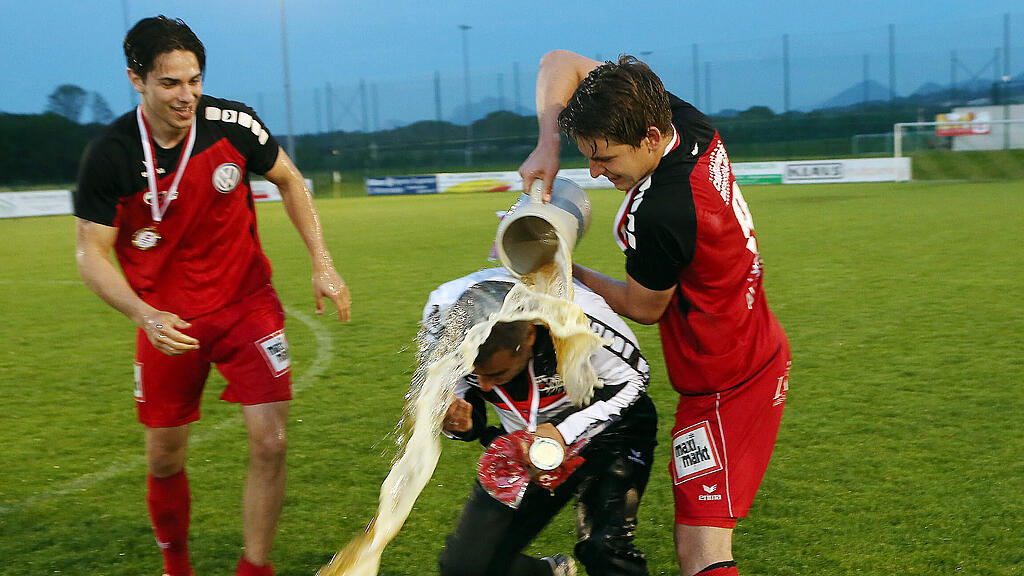 Thomas Hofer als Trainer beim USK Anif