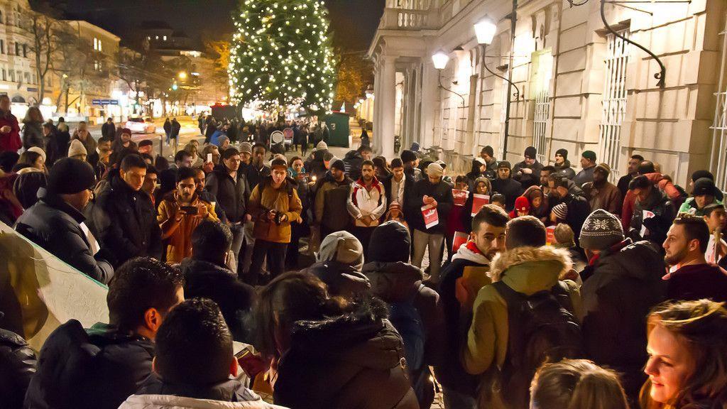 Gedenk-Demonstration für Aleppo in Salzburg I