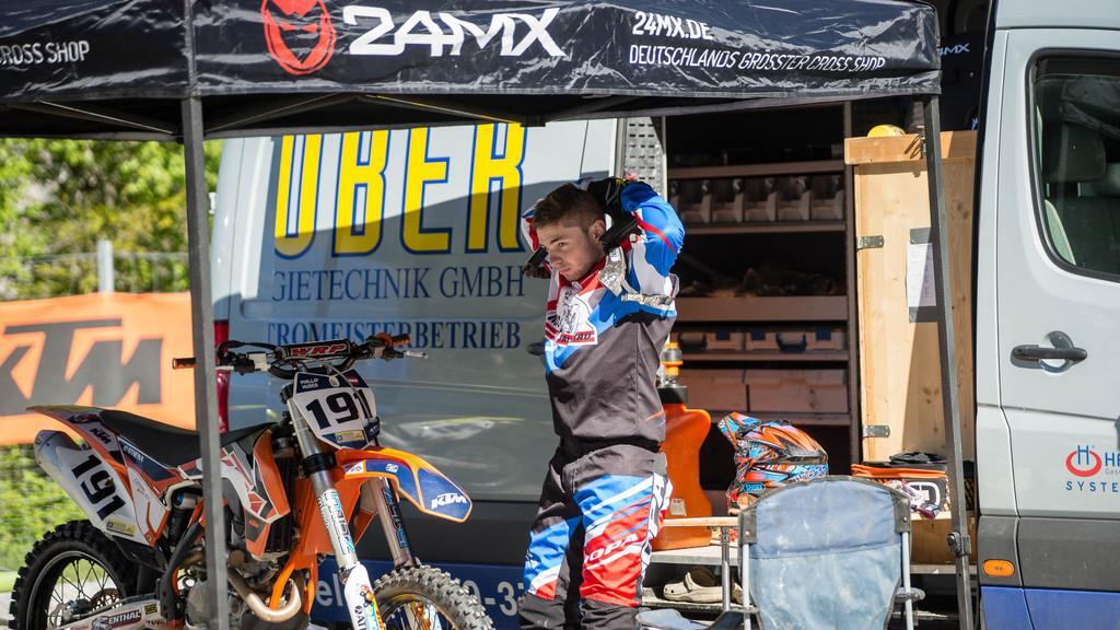XBOWL MOTOCROSS RACE I