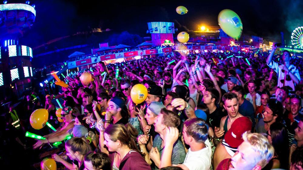 Electric Love Festival 2016: Tag 2, II