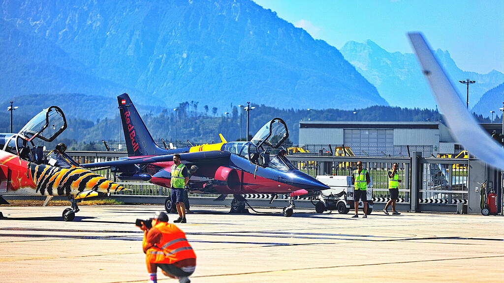 Red Bull Flieger Hangar 7