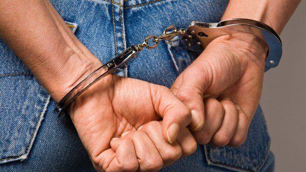 Der 27-Jährige wurde von der Polizei festgenommen.