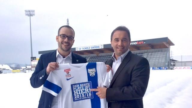 Die Idee: Der Brustsponsor soll verlost werden.