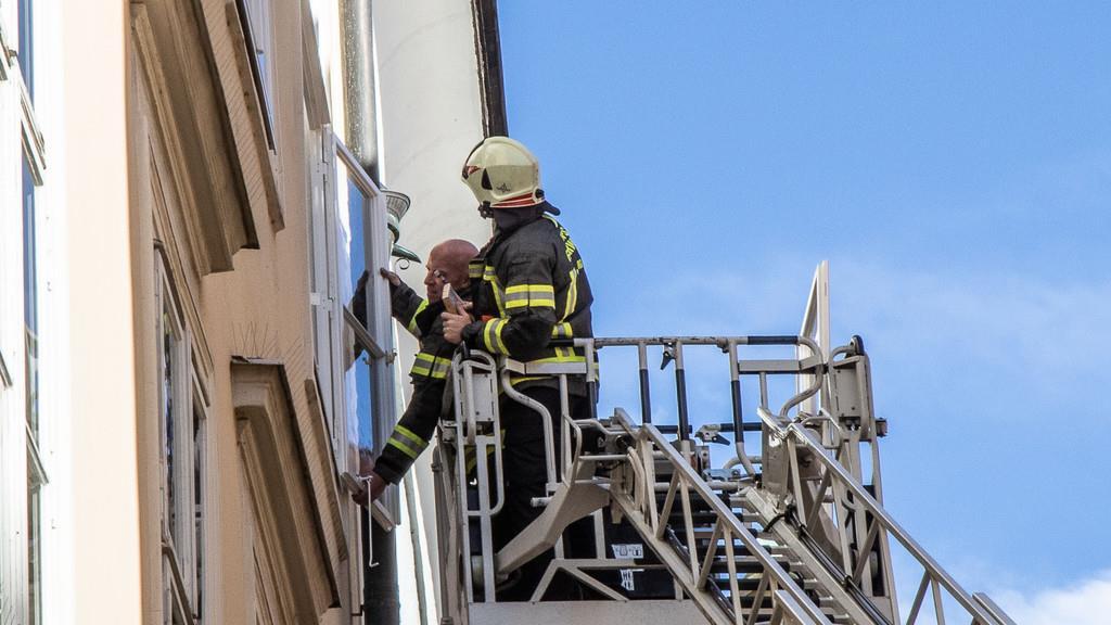 Sturm beschädigt Festung II