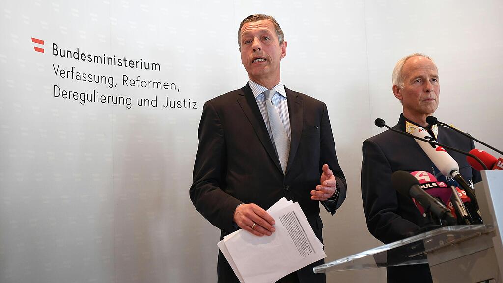 PK ZU HAUSDURCHSUCHUNGEN IN DER RECHTSRADIKALEN SZENE PILNACEK  GOLDGRUBER =.jpg